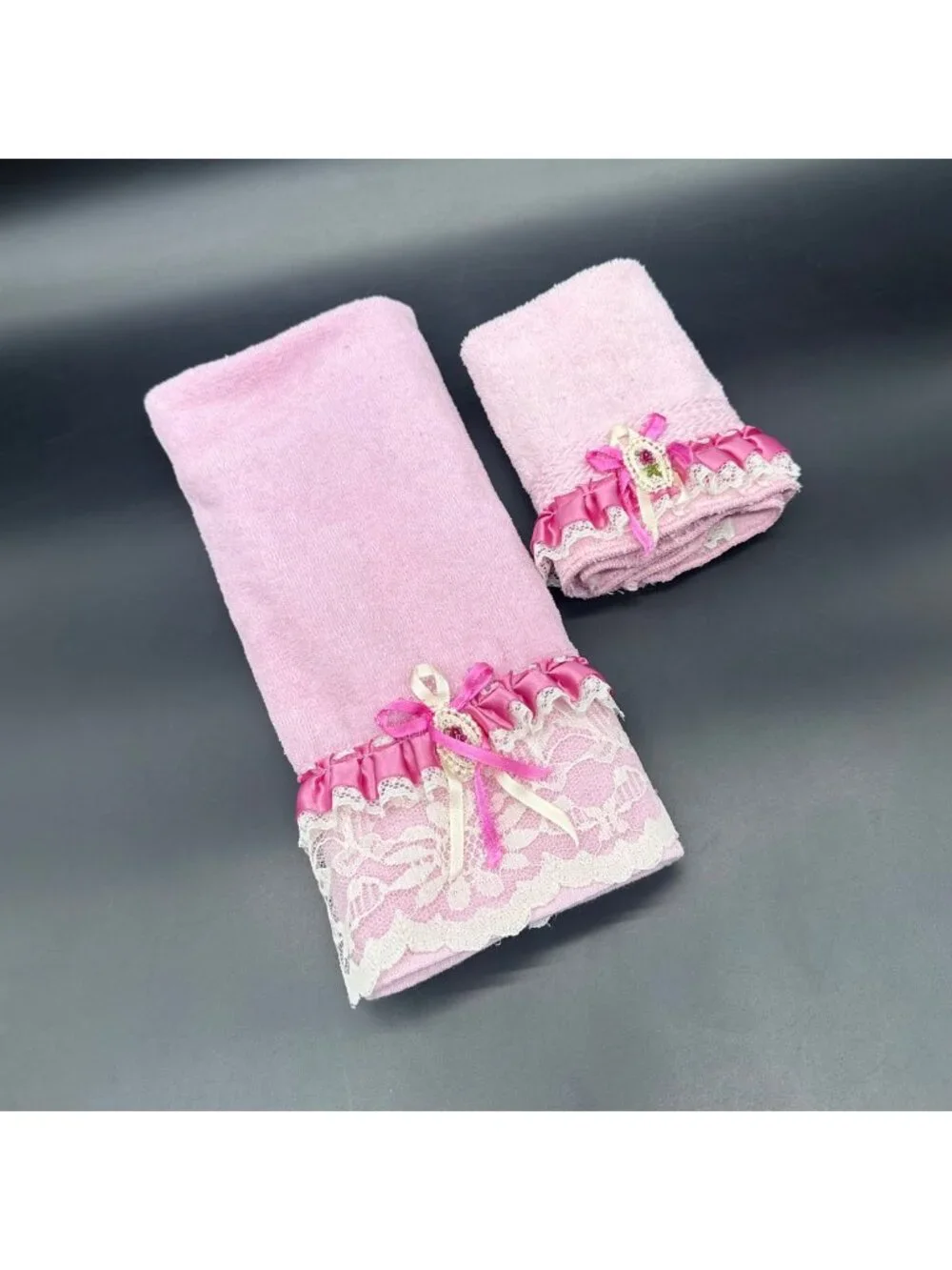Vintage Pink Hand Towel Washcloth Set Lace Ribbon Romantic Granny Bathroom